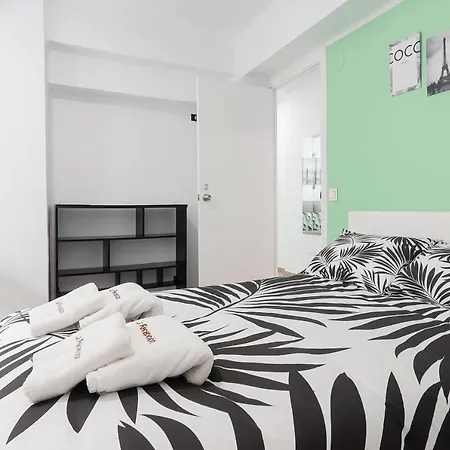 C29 Beutiful & Shiny 4 Bdrm *
