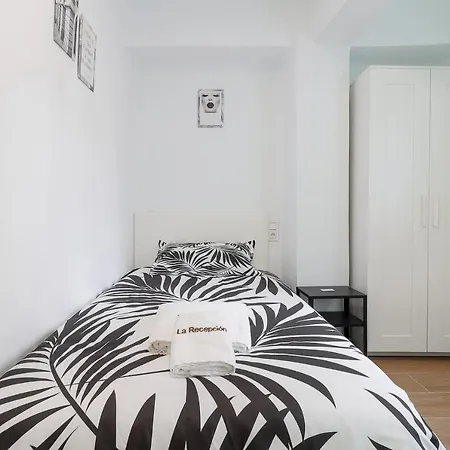 C29 Beutiful & Shiny 4 Bdrm