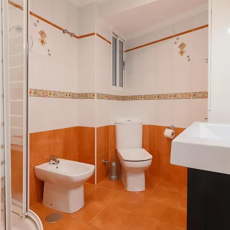 Apartment C29 Beutiful & Shiny 4 Bdrm