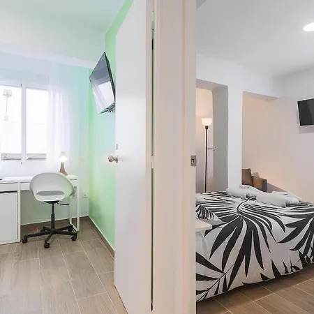 Appartement C29 Beutiful & Shiny 4 Bdrm *